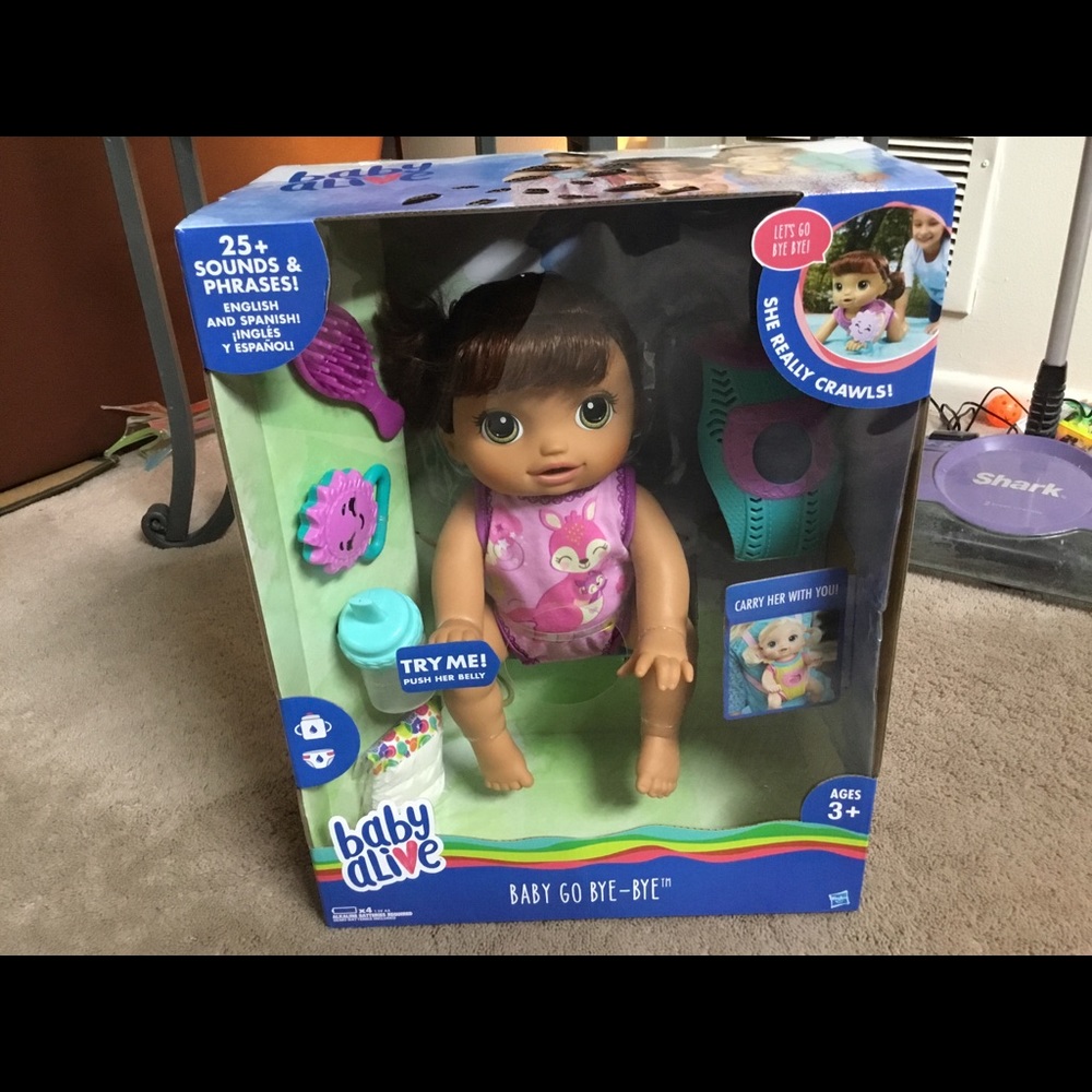 Baby Alive Baby go Bye-Bye Doll she drinks &“pees”